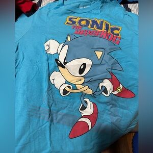 Selling all these kids graphic tees size 8 M together